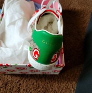 Gucci Sneakers